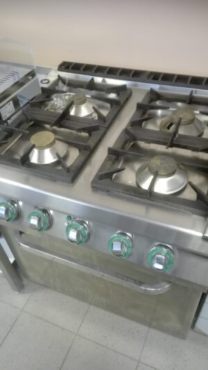 Gaasipliit elektriahjuga